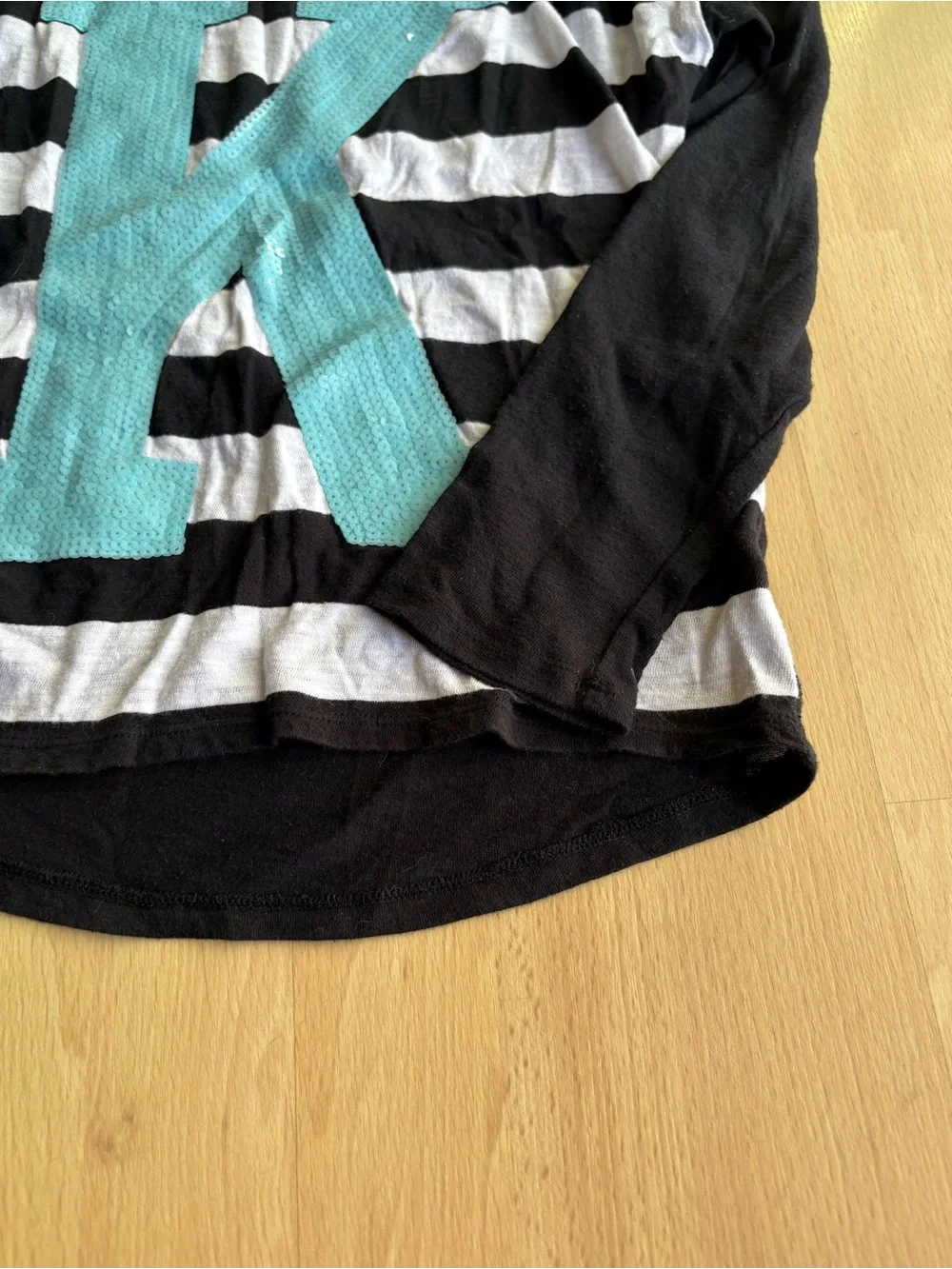 Justice girls 12/14 sequin monogram K long sleeve stripe shirt